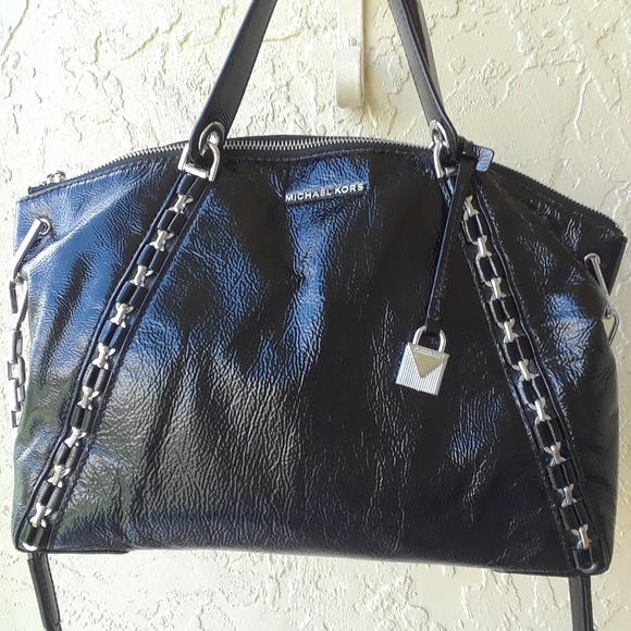Michael Kors Handbags - Michael Kors patent Sadie Satchel